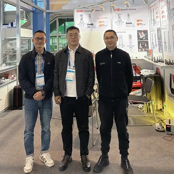 Automechanika 2024 Frankfurt Tyskland og Luxfigher -forlygter